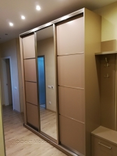 Шкаф купе в прихожей