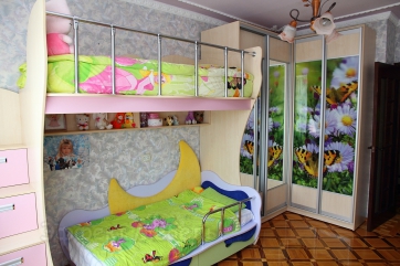 Кровать детская со шкафом-купе